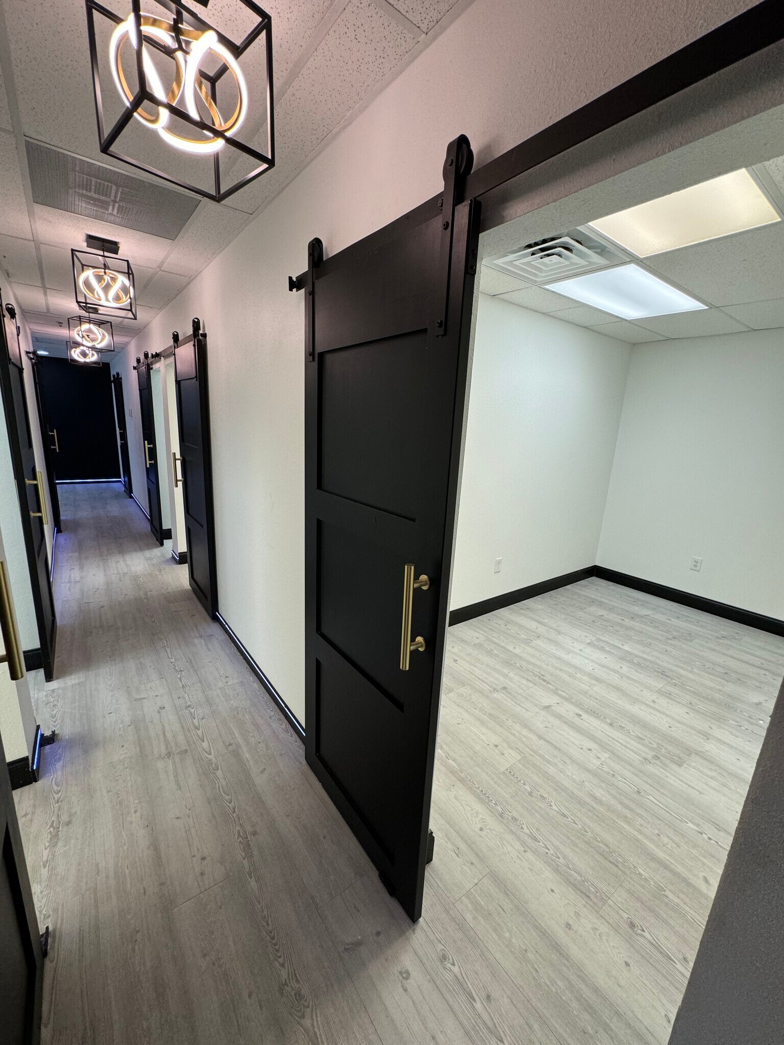 485 S Kirkman Rd, Orlando, FL for Rent