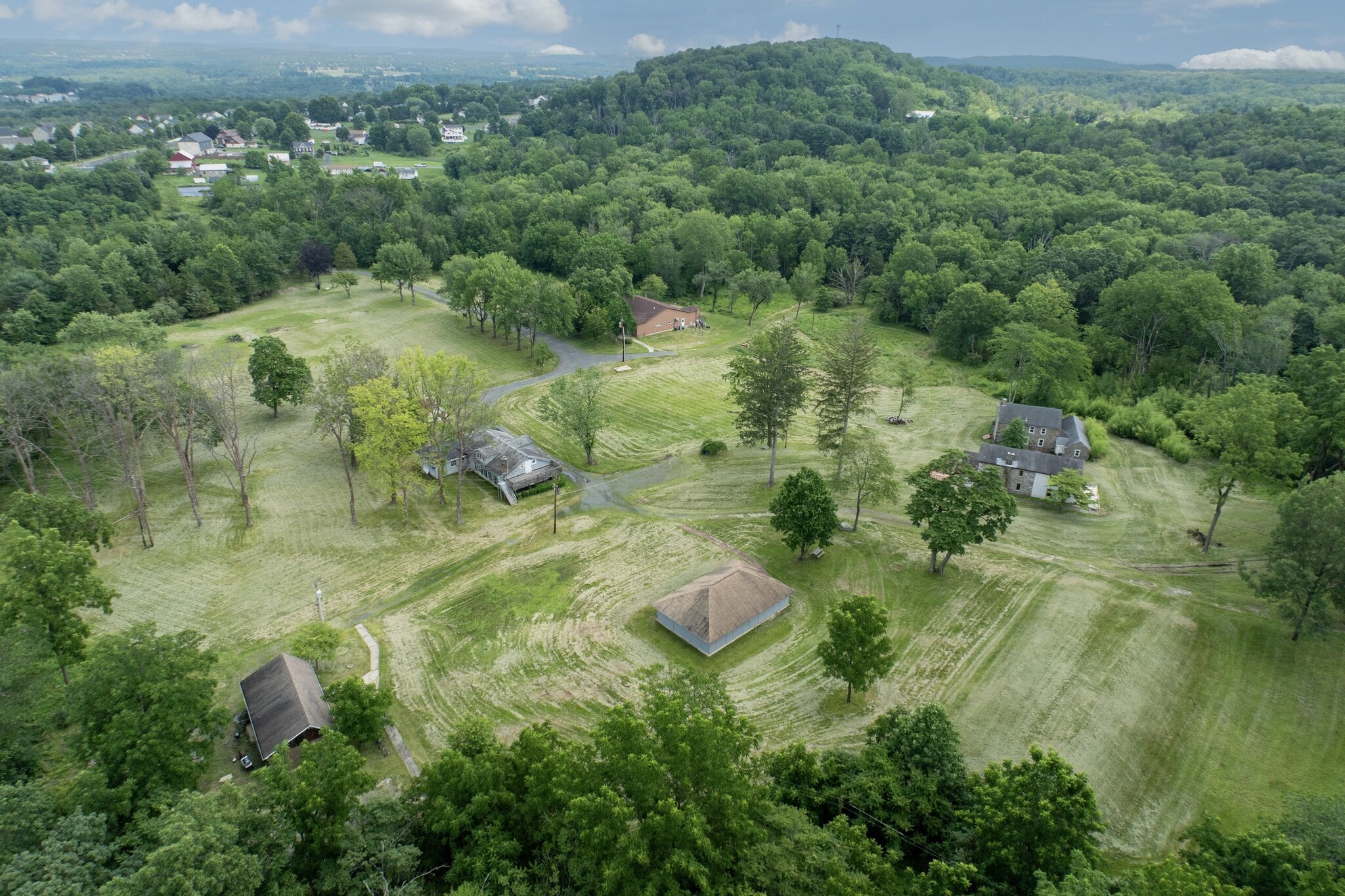 2488 Sanatoga Rd, Pottstown, PA for Sale