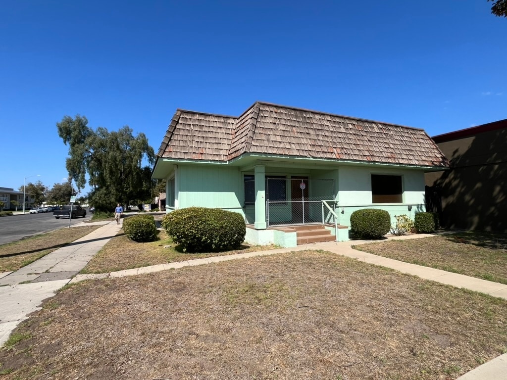 301 E Main St, Santa Maria, CA for Sale