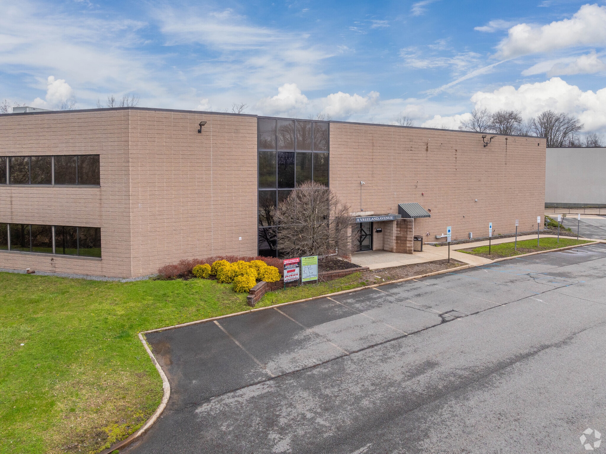8 Vreeland Ave, Totowa, NJ for Rent