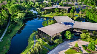 Bannockburn, IL Office - 2333 Waukegan Rd