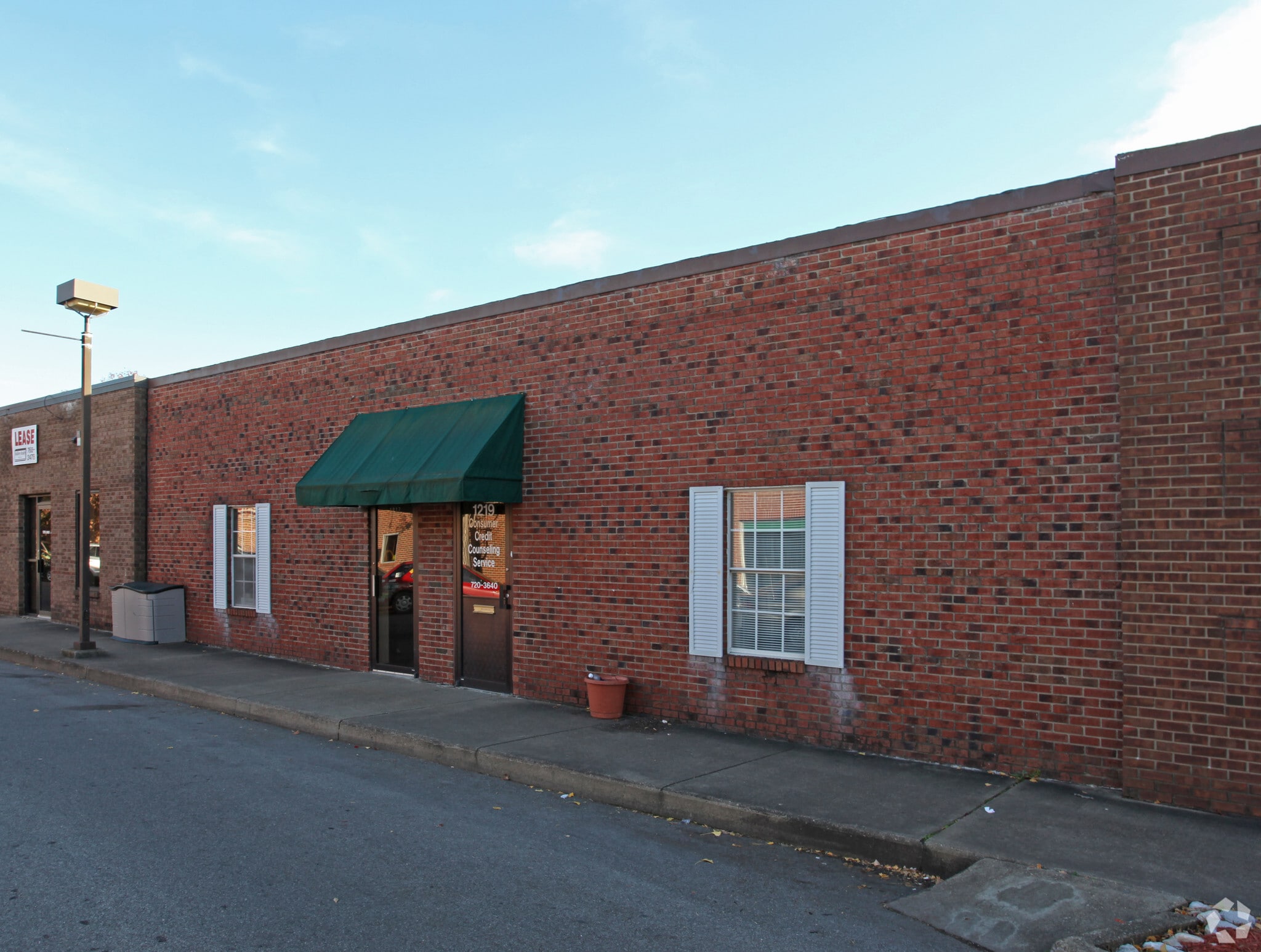 1217-1219 Ohio Ave, Dunbar, WV for Rent