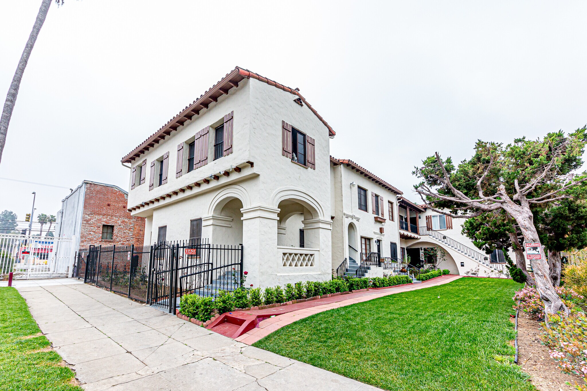 1251 S Wilton Pl, Los Angeles, CA for Sale