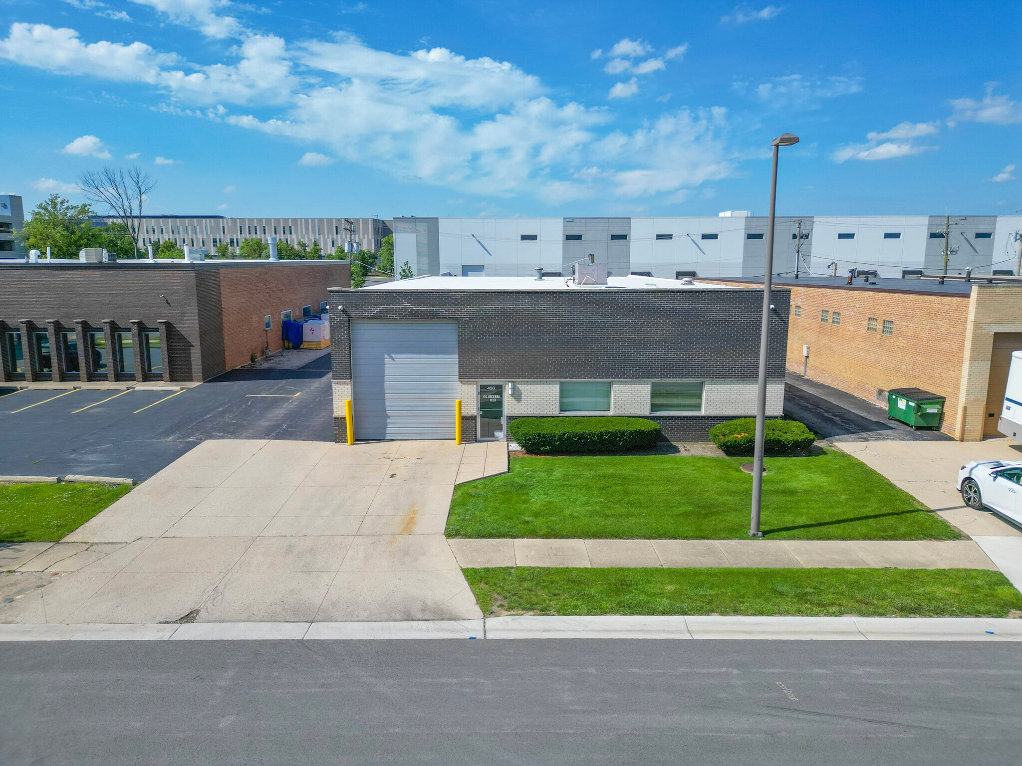 450 Bennett Rd, Elk Grove Village, IL for Rent