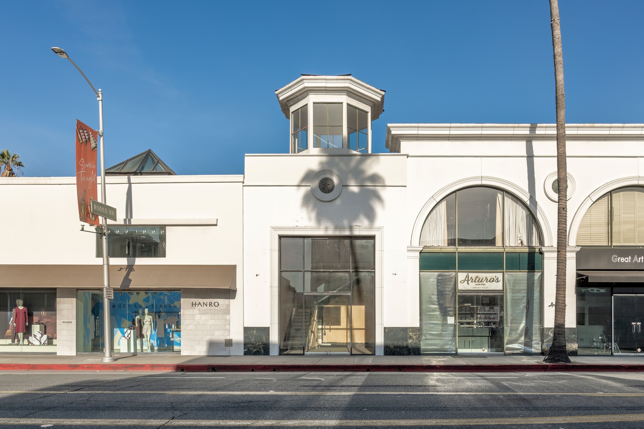 9455-9469 Santa Monica Blvd, Beverly Hills, CA for Rent