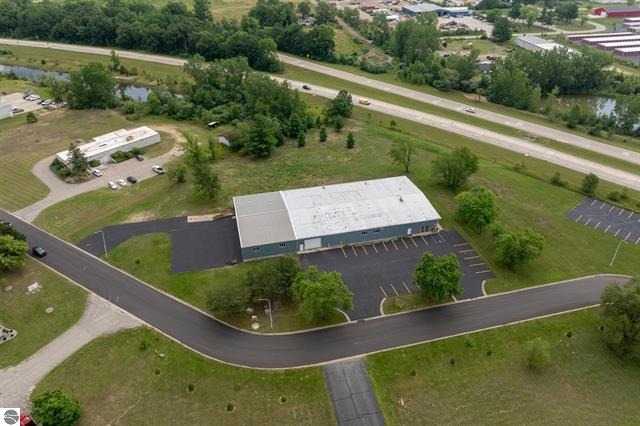 910 Industrial Dr, Mount Pleasant, MI for Sale