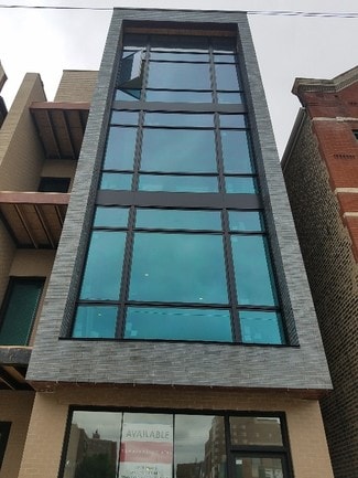 Chicago, IL Storefront - 864 N Ashland Ave