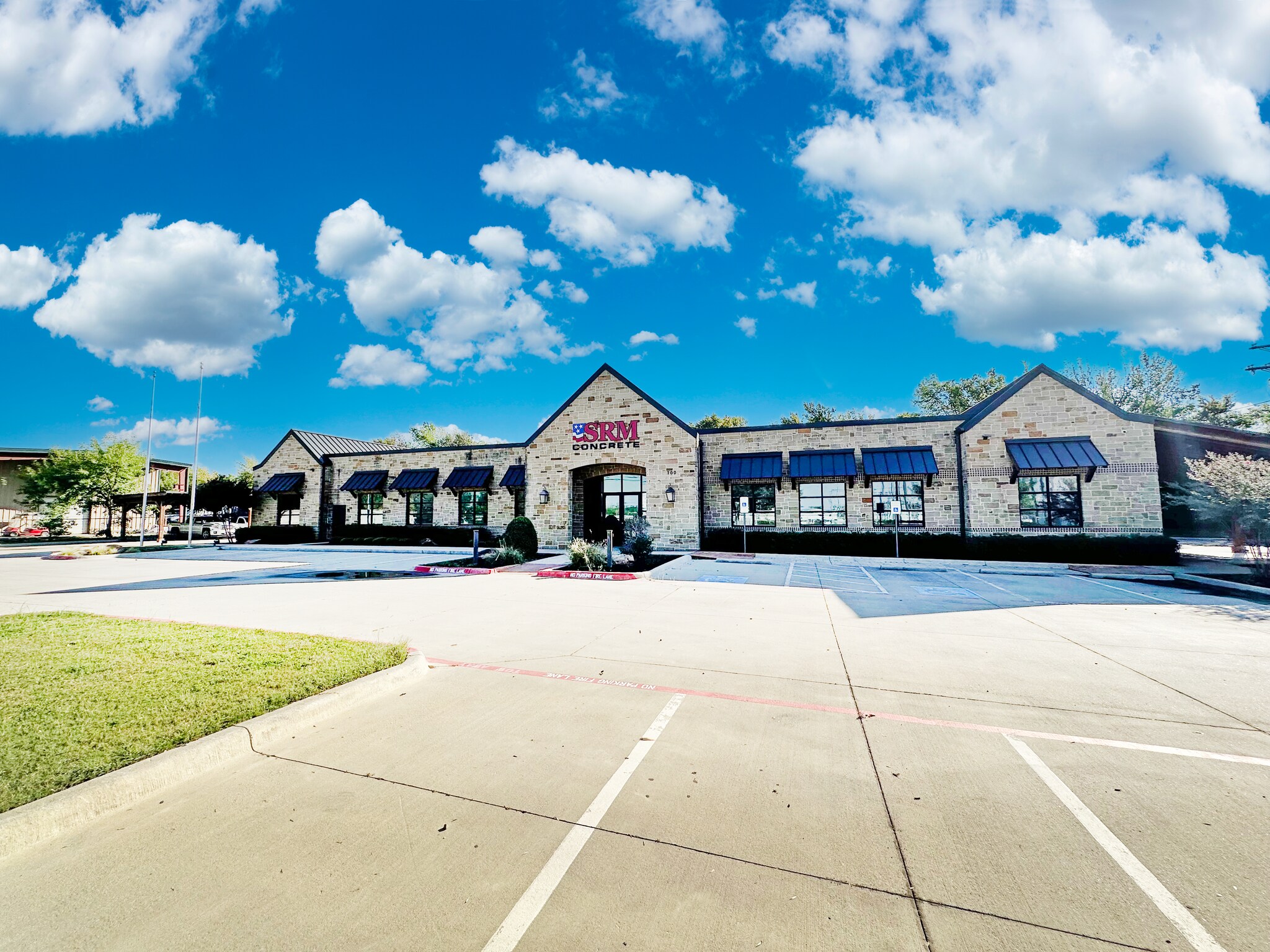 700 Katy Rd, Keller, TX for Sale