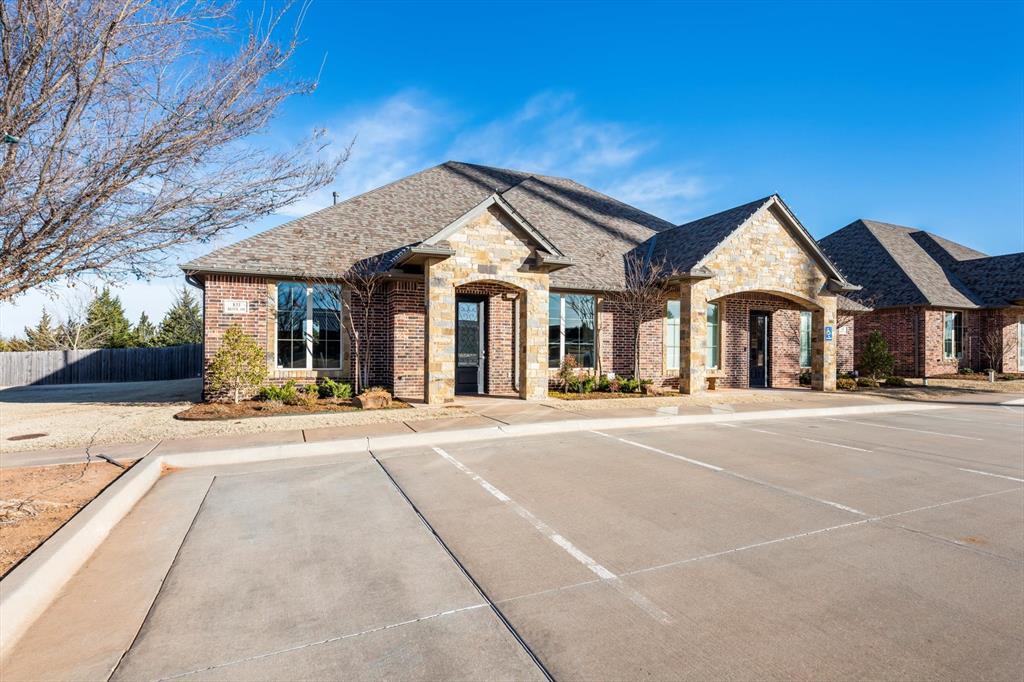 833 Kelly Lakes Pass, Edmond, OK for Rent