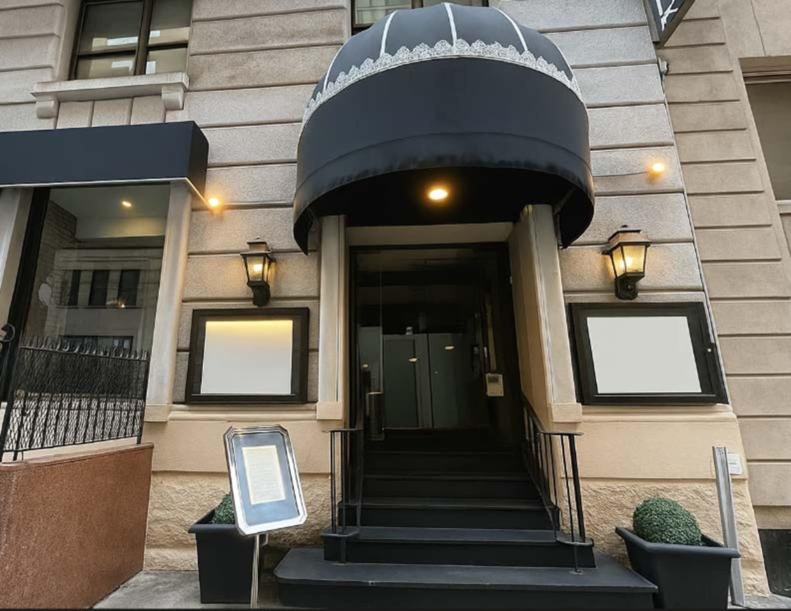 117 W 58th St, New York, NY for Rent