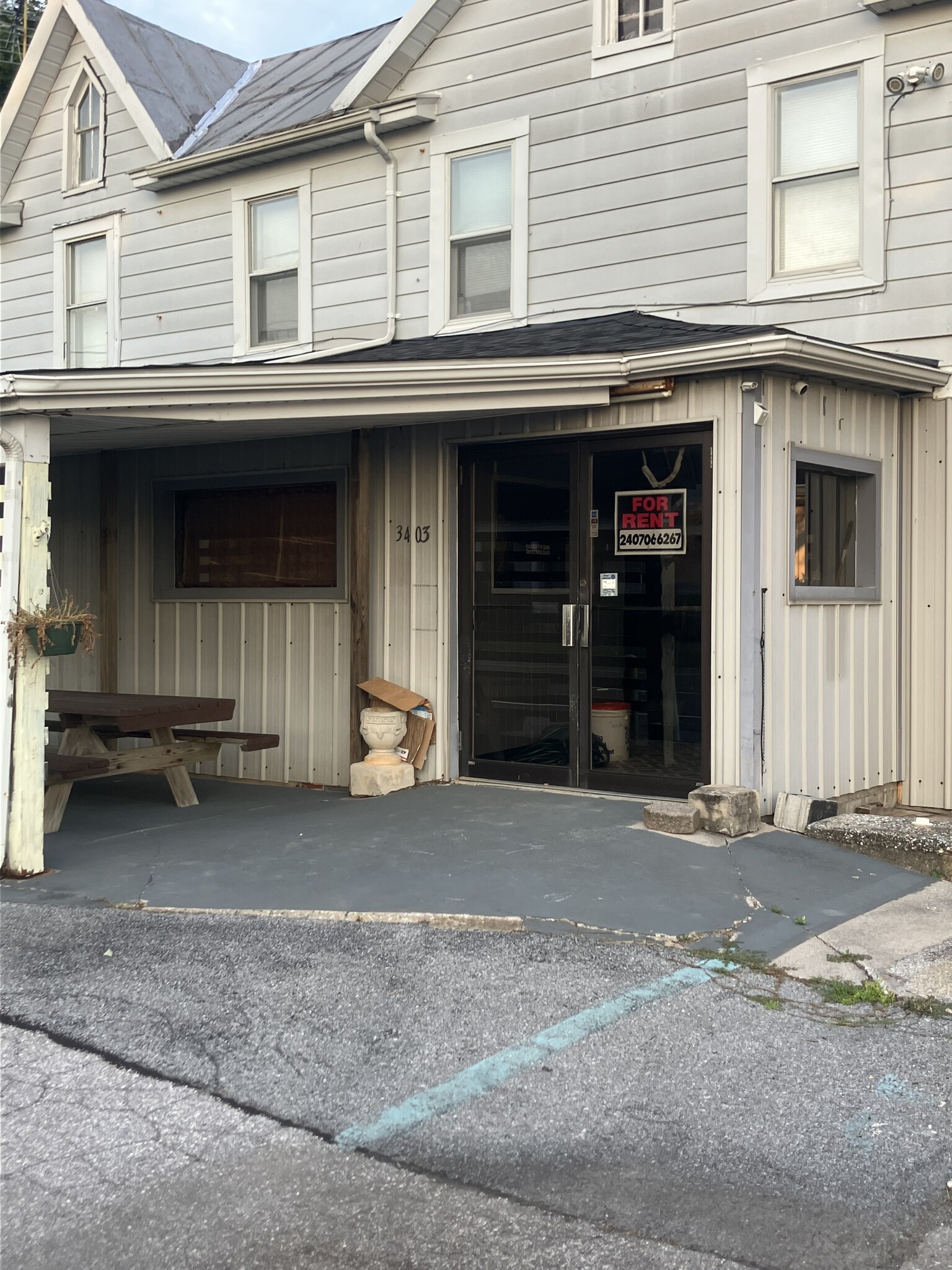 3403 Ridge Rd, Westminster, MD for Rent