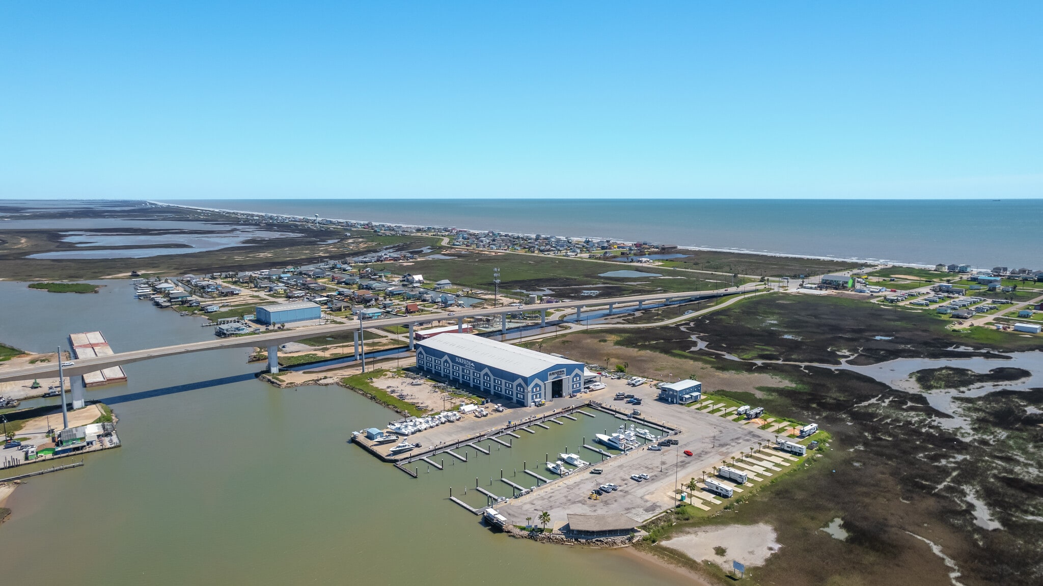827 Gulf Rd, Freeport, TX for Sale