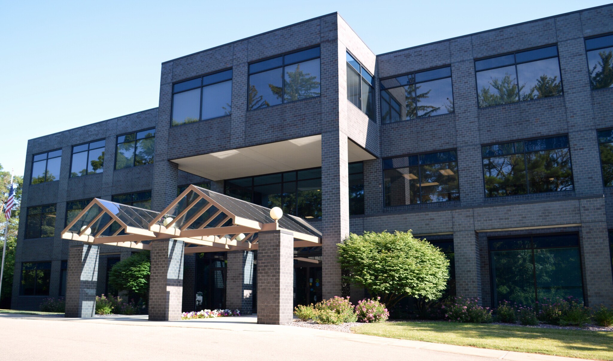 2909 Landmark Pl, Madison, WI for Rent