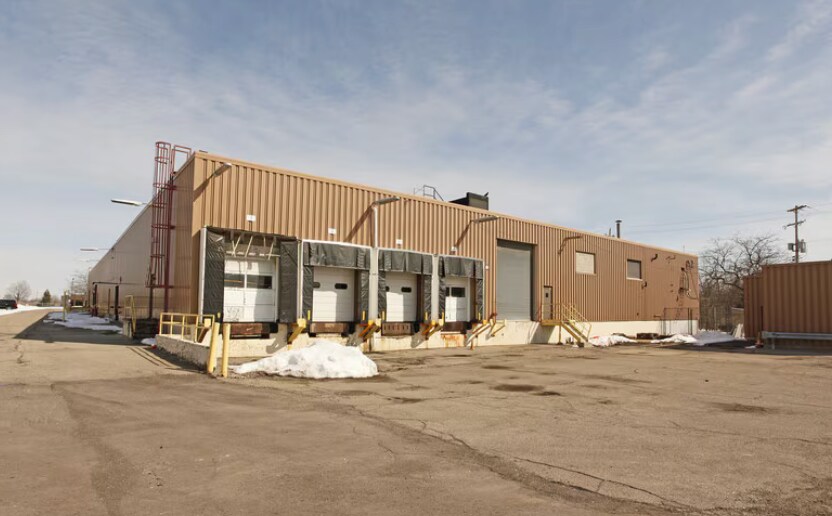 1611 James P Cole Blvd, Flint, MI for Rent