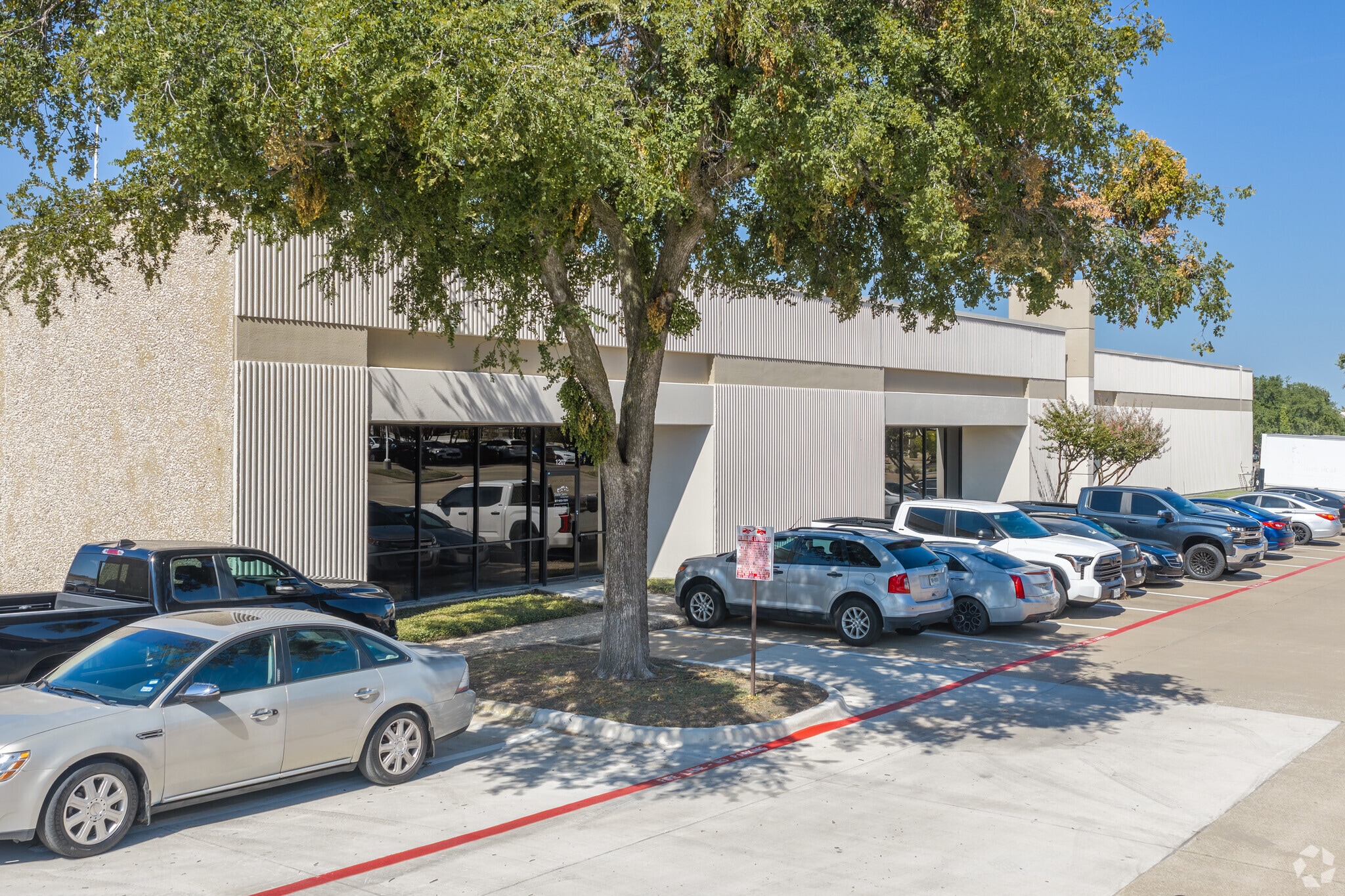 1207-1241 N Glenville Dr, Richardson, TX for Rent