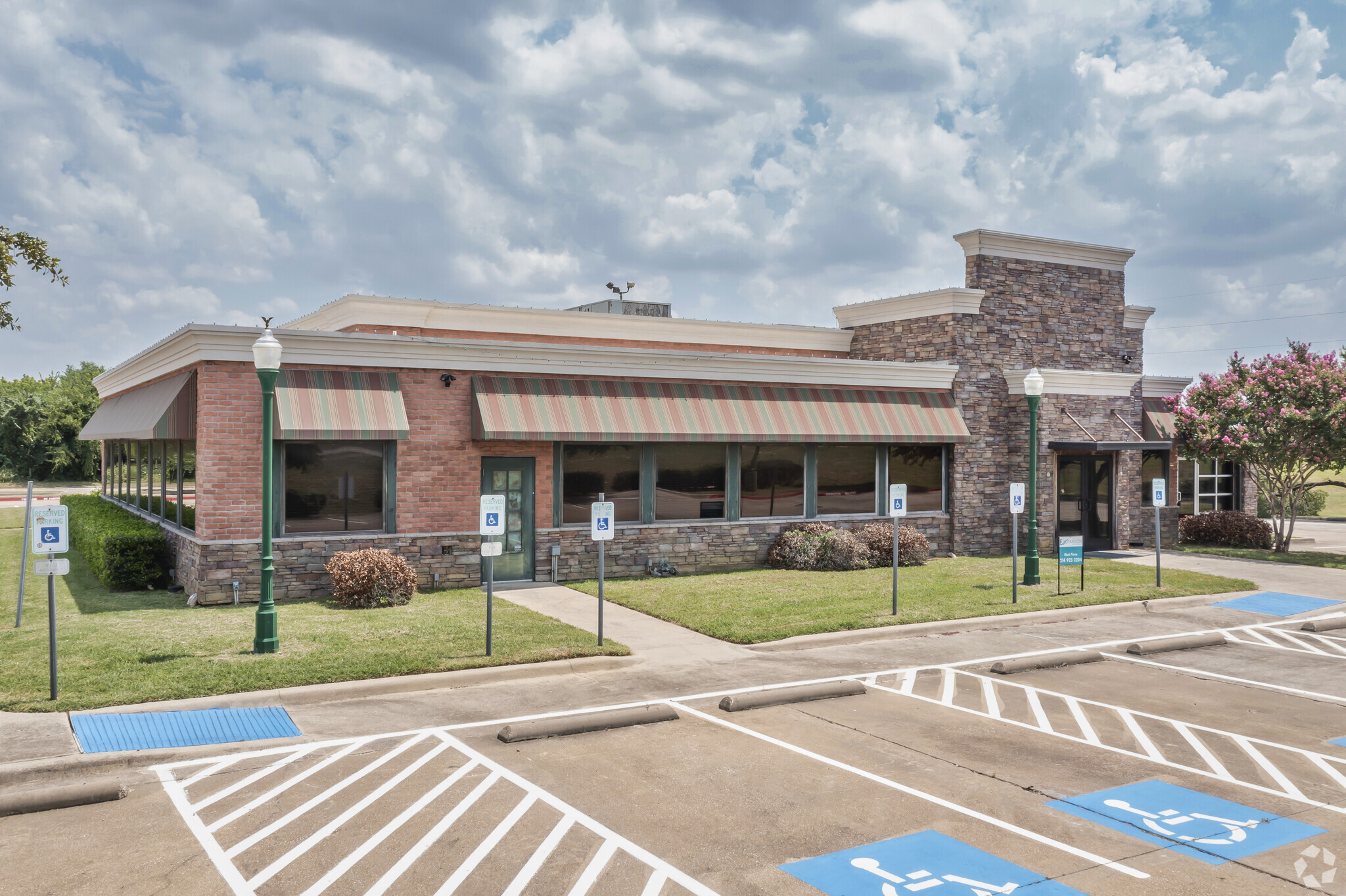 2290 S Stemmons Fwy, Lewisville, TX for Rent