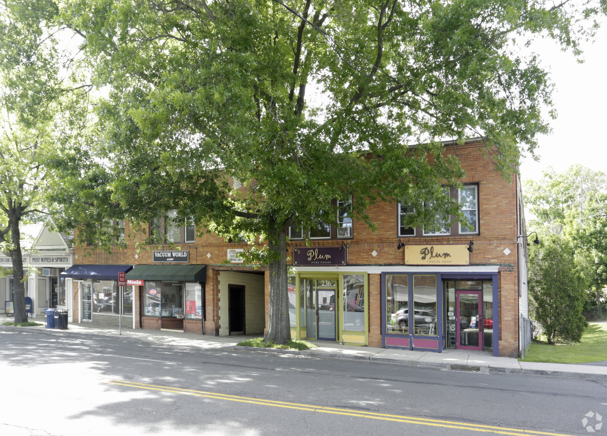 232-236 Putnam Ave, Cos Cob, CT for Sale