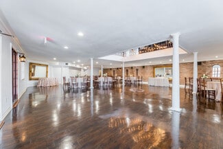 Houston, TX Specialty - 6303 Beverlyhill St