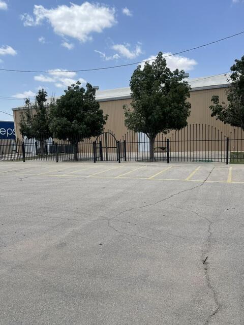 7521 W University Blvd, Odessa, TX for Sale