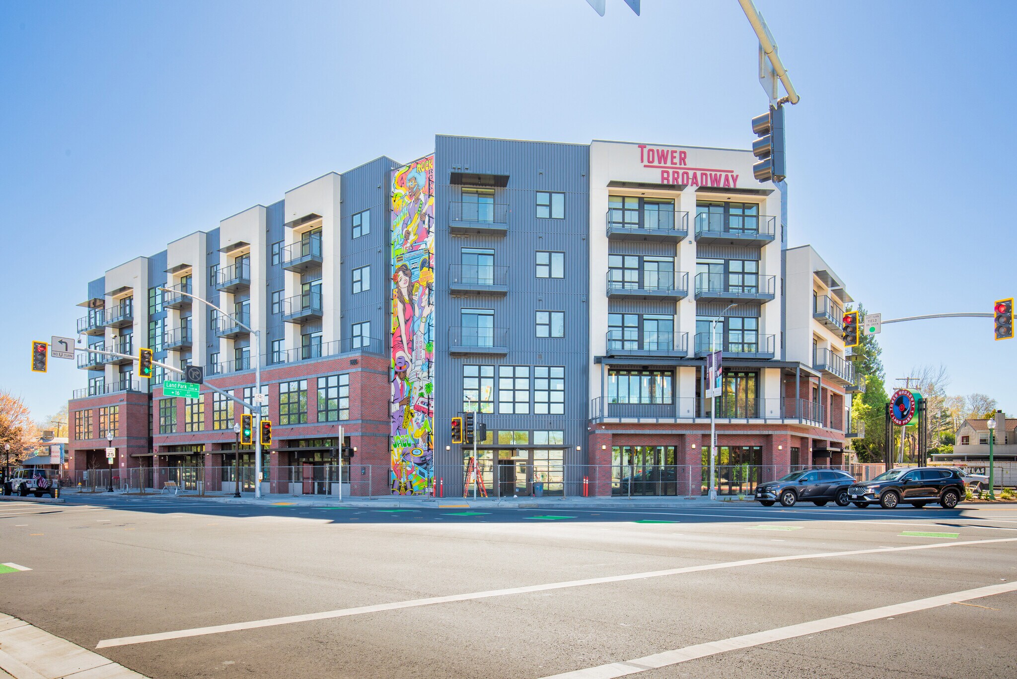 1600 Broadway, Sacramento, CA for Rent