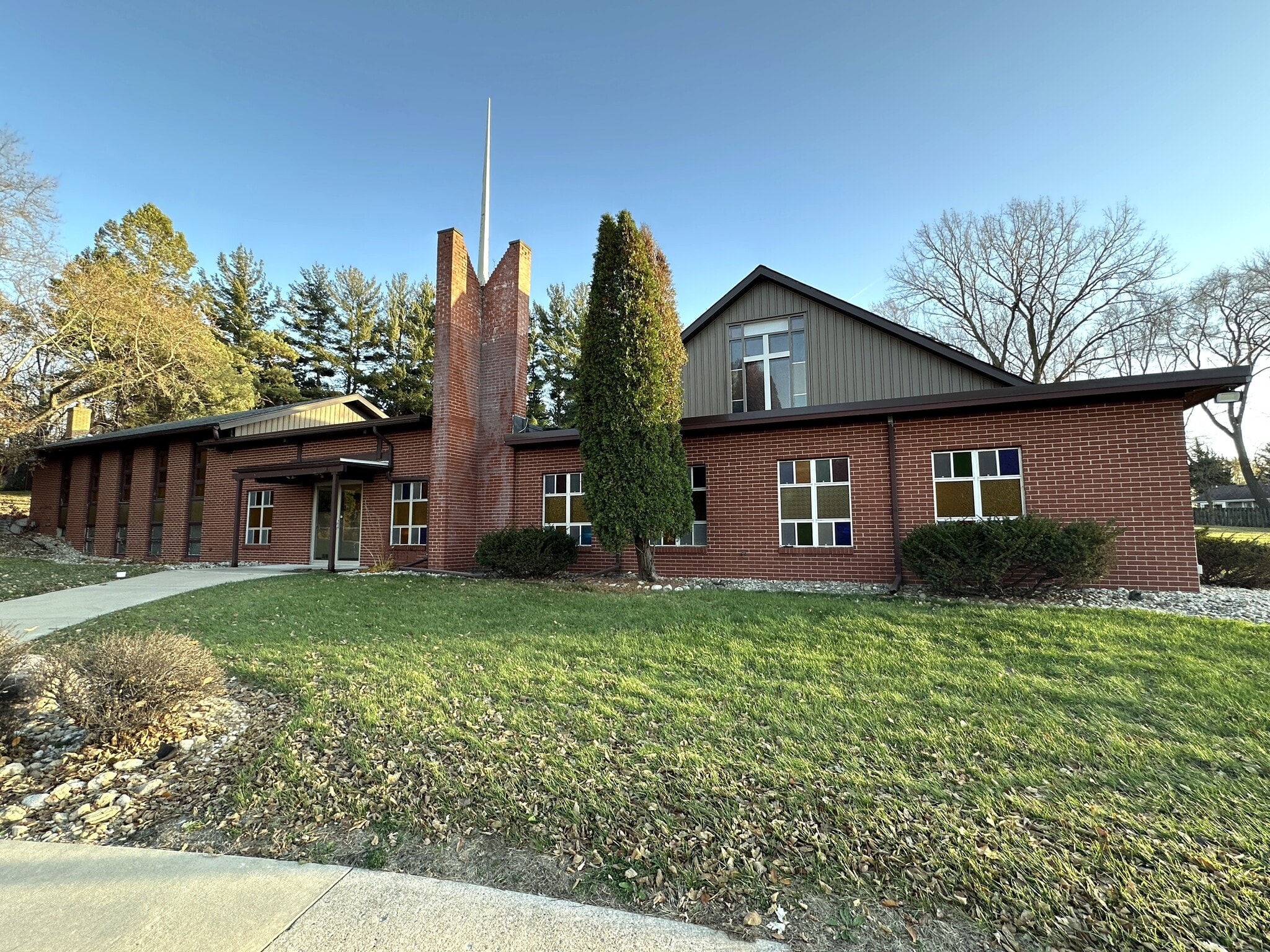6103 Forest Hills Rd, Rockford, IL for Sale