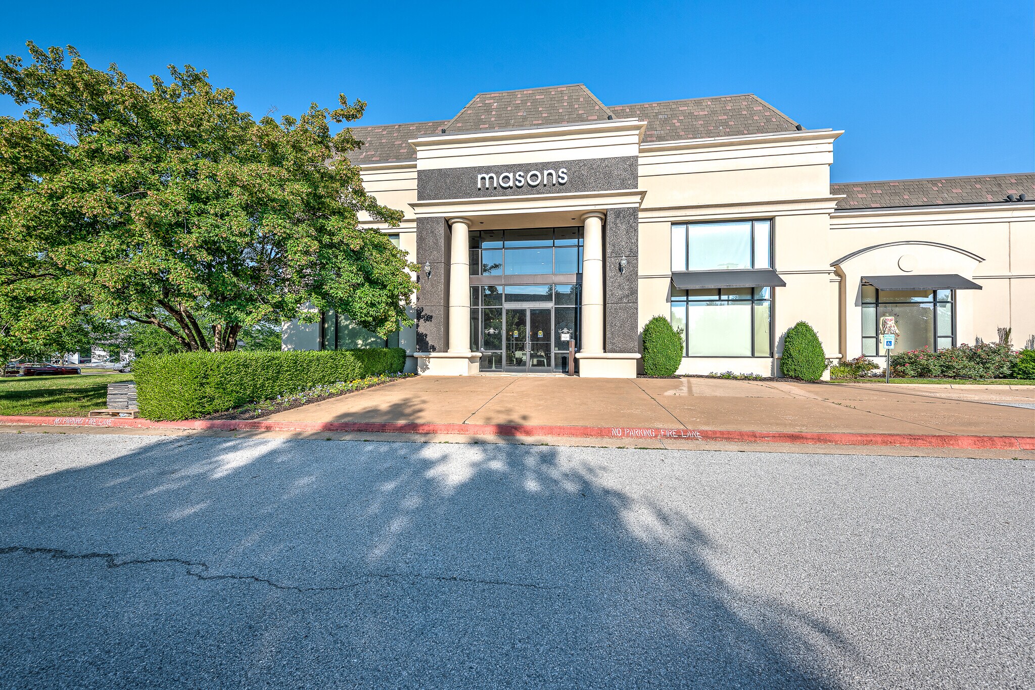 1350 E Joyce Blvd, Fayetteville, AR for Sale