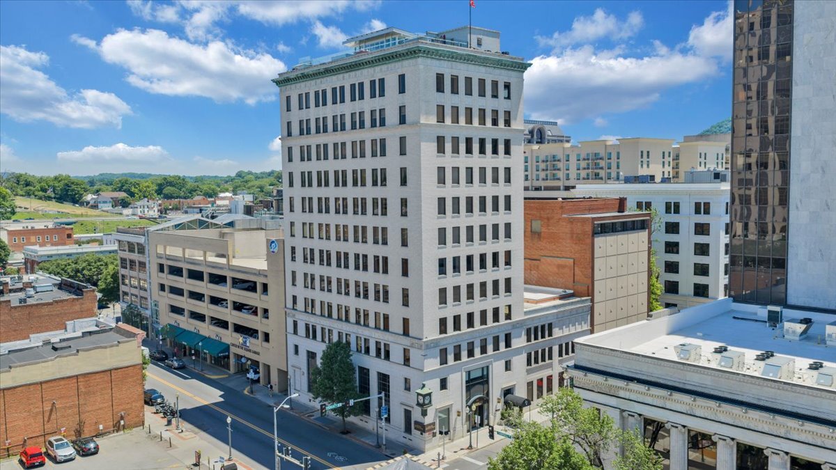 202-204 S Jefferson St SE, Roanoke, VA for Sale