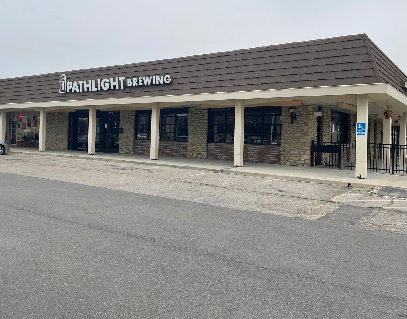 7408-7458 Nieman Rd, Shawnee, KS for Rent