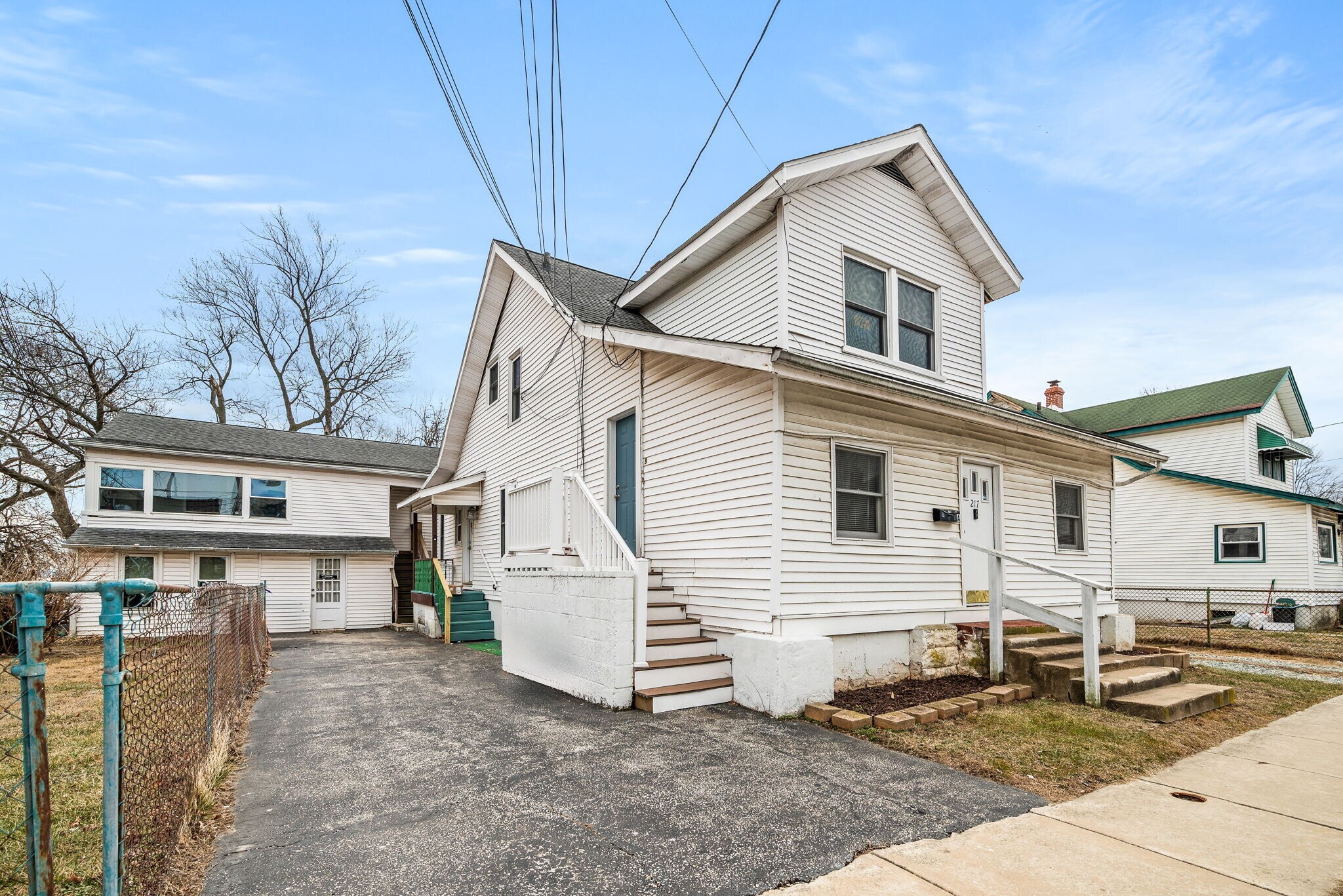 217 White Ave, Linwood, PA for Sale