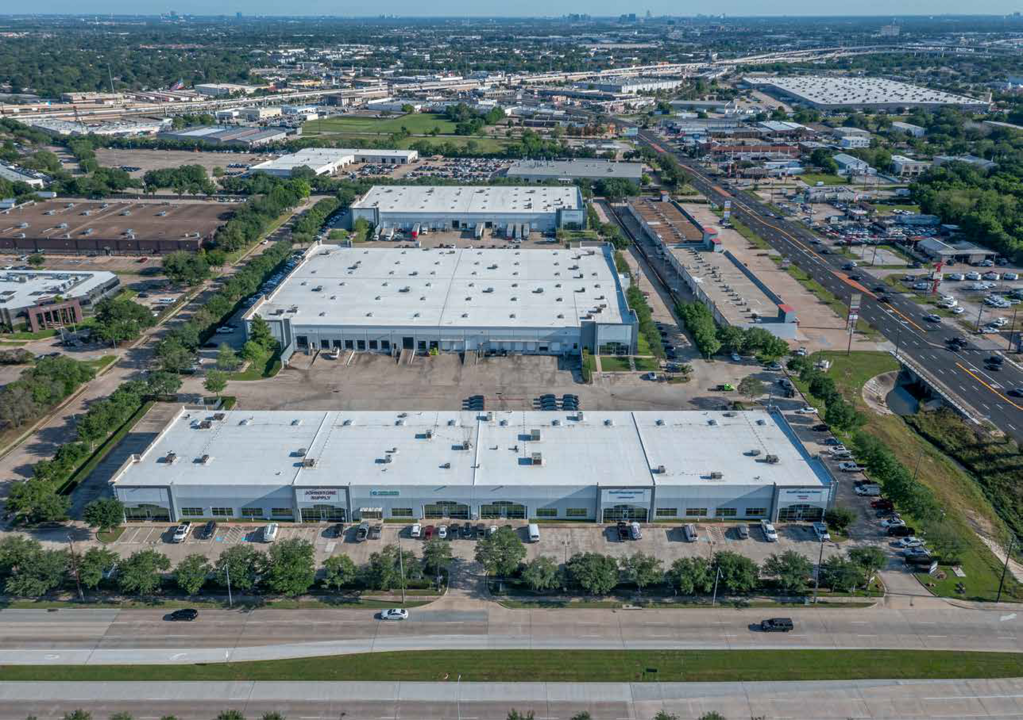 10650 W Airport Blvd, Stafford, TX for Rent