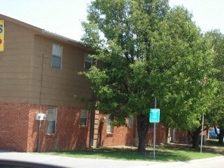 Lawton, OK Apartments - 2007 NW Lindy Ave Lawton, OK Apartments - 2007 NW Lindy Ave