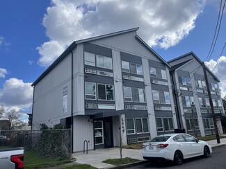 Portland, OR undefined - 5840 SE 89th Ave