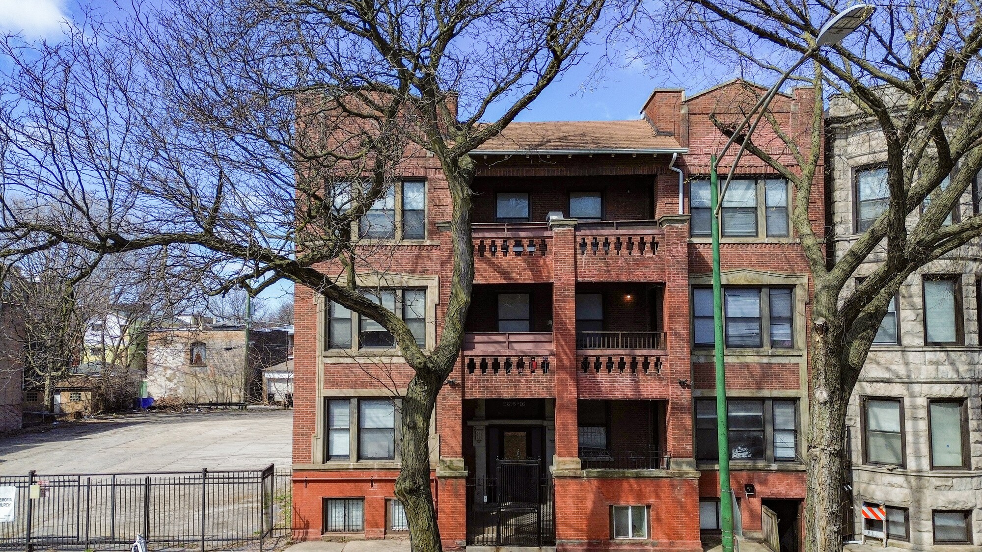 5616 S Michigan Ave, Chicago, IL for Sale