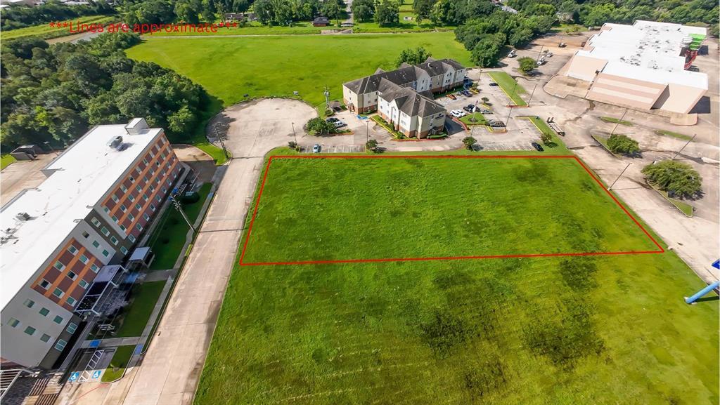 5365 Clearwater ct, Beaumont, TX for Sale