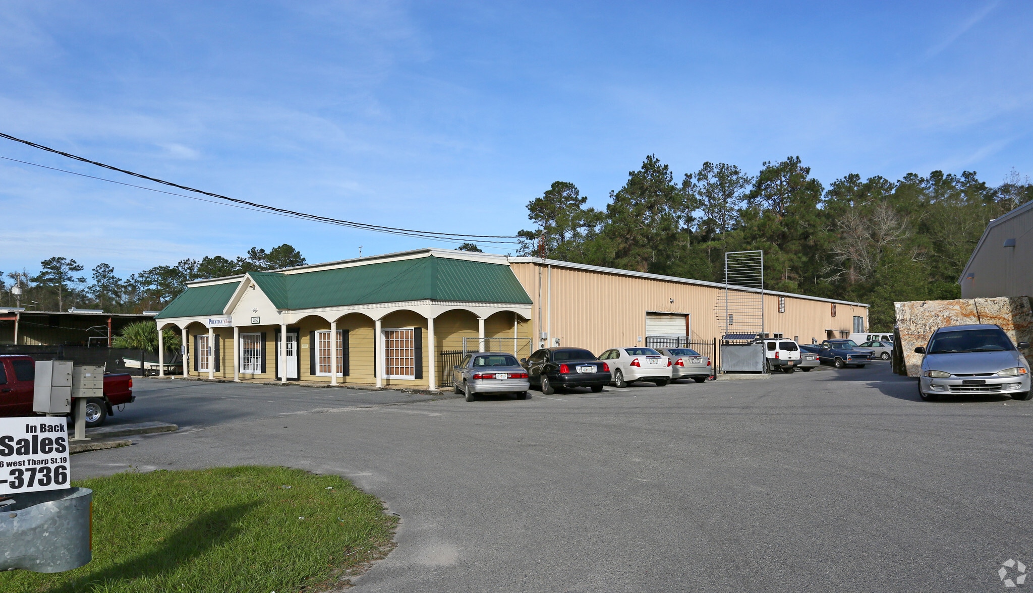 3050 W Tharpe St, Tallahassee, FL for Rent