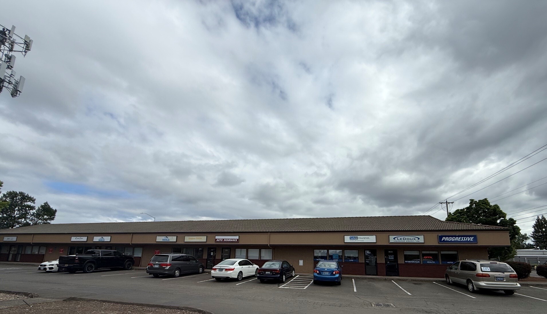 1200-1214 Hawthorne Ave NE, Salem, OR for Sale