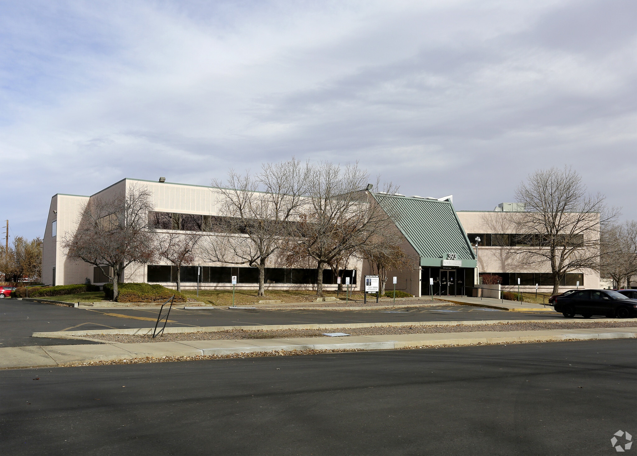 393 S Harlan St, Lakewood, CO for Rent