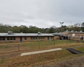Jackson, MS Schools - 3555 Simpson St