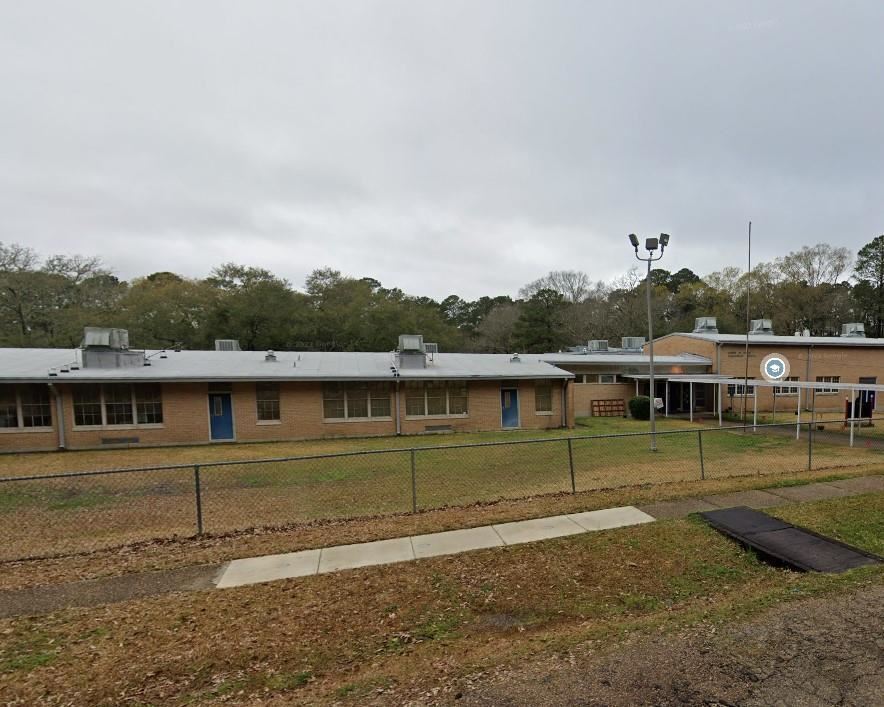 3555 Simpson St, Jackson, MS for Sale