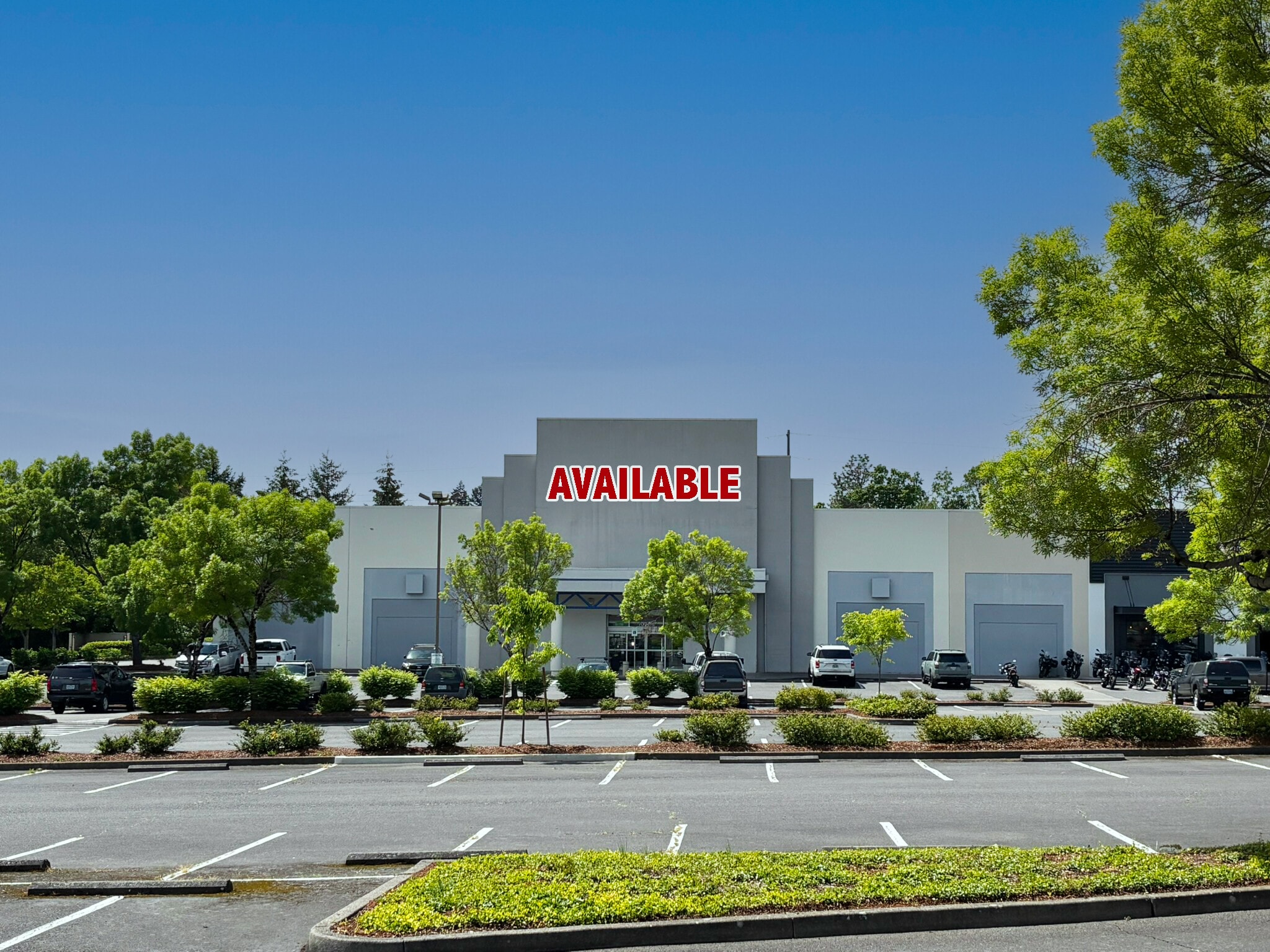 10329-10355 SW Cascade Blvd, Tigard, OR for Rent