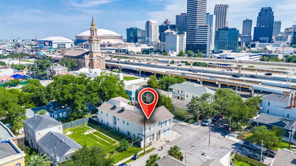 1201 Baronne St, New Orleans, LA for Sale