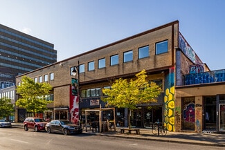 Montréal, QC Office - 4264-4276 Boul Saint-Laurent