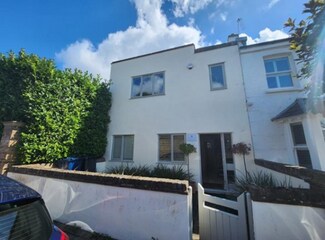 London, LND Office - 44 Mountfield Rd