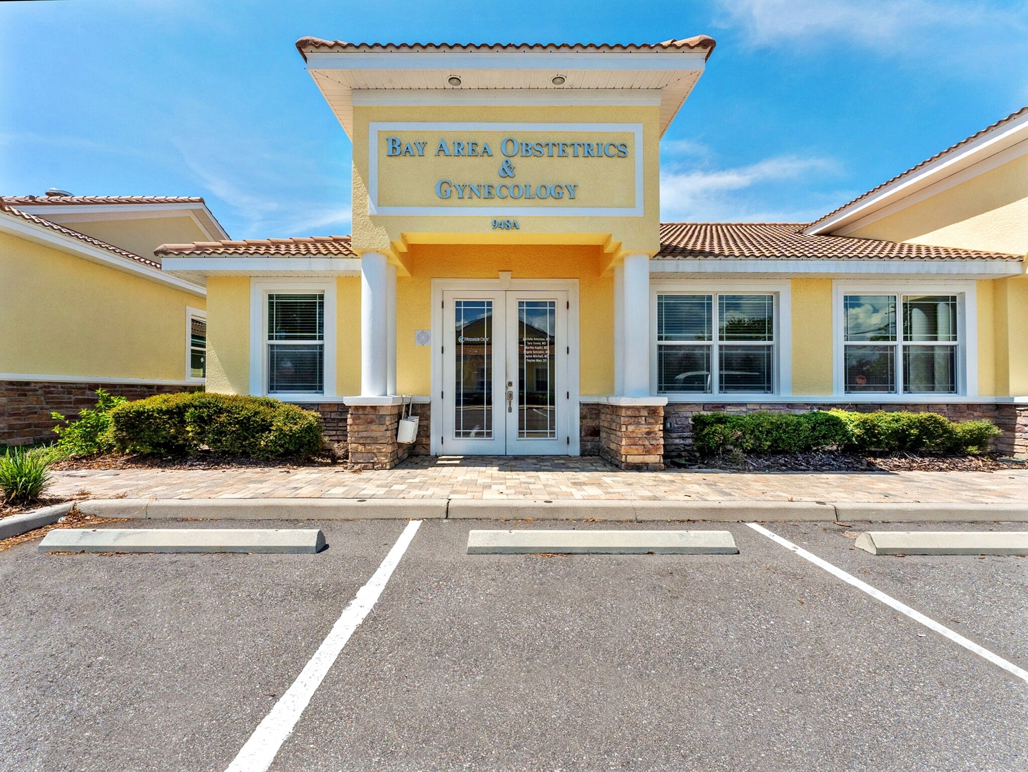 948 Cypress Village Blvd, Sun City Center, FL for Sale