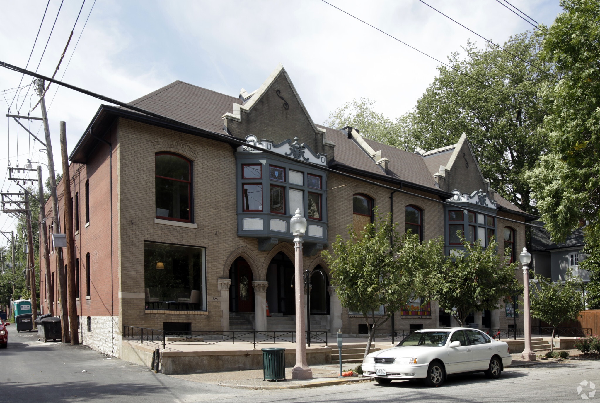 333-339 N Euclid Ave, Saint Louis, MO for Rent