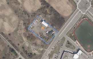 Oakville, ON Commercial - 501 Burnhamthorpe Rd W