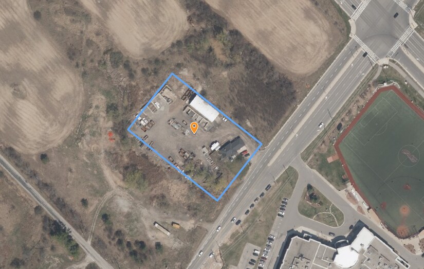 501 Burnhamthorpe Rd W, Oakville, ON for Sale