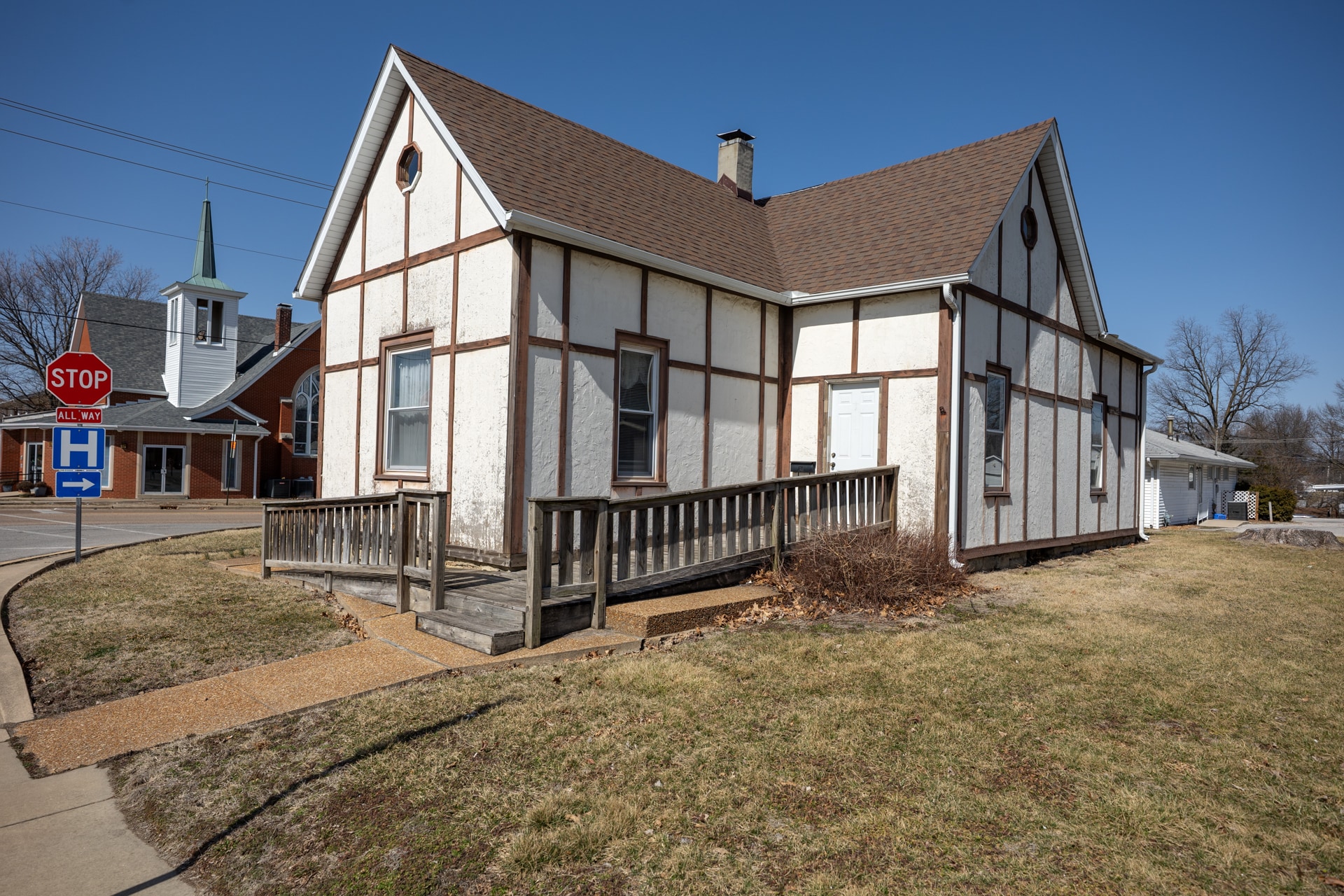 425 W Main St, Staunton, IL for Sale