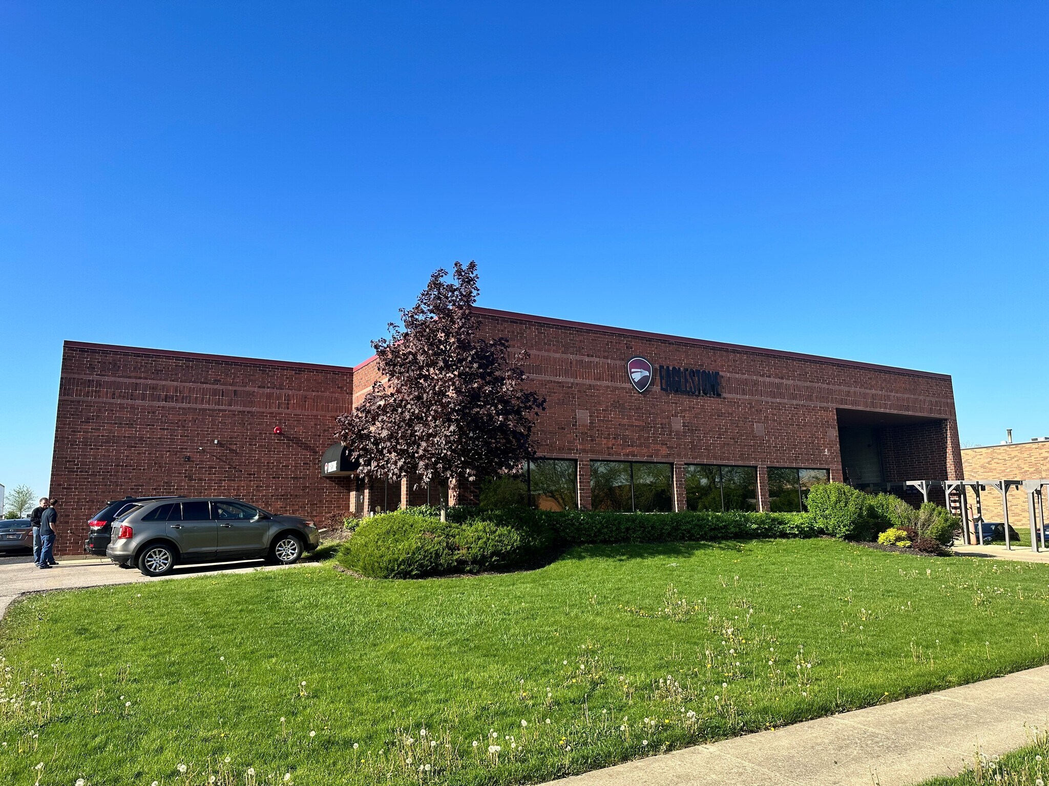 3705 Swenson Ave St Charles, IL 60174 Industrial Property for Lease