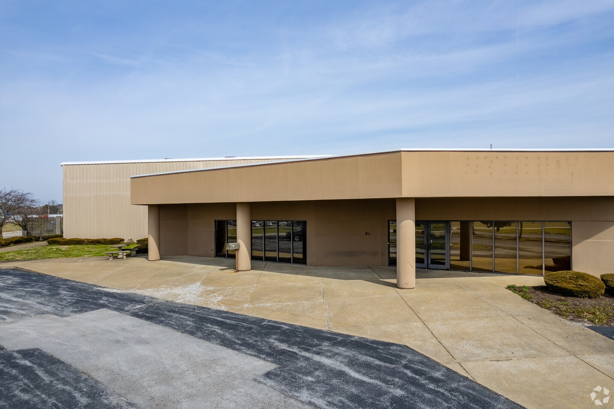 5557 Nashville Rd, Bowling Green, KY for Rent